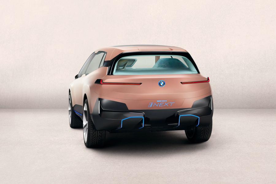  BMW Vision iNEXT 2018 года  (фото 111 из 128)